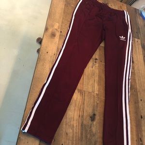New without tag Burgandy adidas sweat pants